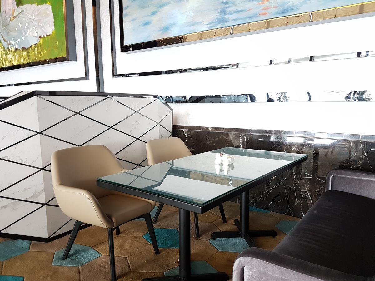 Altabia Suites At Times Squarer Куала-Лумпур Екстер'єр фото